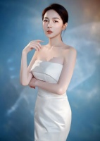 台球女神王钟瑶晒照，身材无可挑剔，她的文案却非常凡尔赛了