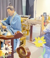 “戏骨”高曙光6岁儿子曝光！父子长相一模一样，两人相差52岁