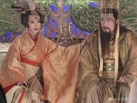 不管是七公主还是八公主，都没有像王母娘娘一样充满心机……