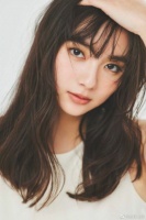 新川优爱宣布怀孕喜讯 2019年与外景车司机结婚