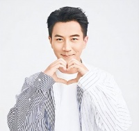 刘恺威官宣恋情的时间很巧妙，杨幂已经有5个小时没有上线