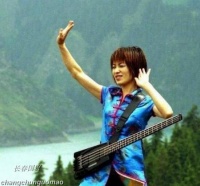 她是中国女性摇滚第一人，曾五次上登上央视春晚，54岁近照曝光