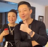 汪小菲大S互呛多日，张兰卖酸辣粉销售额超6000万，网友热评“卖再多还不是都拿去养光头了”