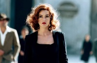 莫妮卡大女儿遗传逆天神颜 二女儿却一言难尽