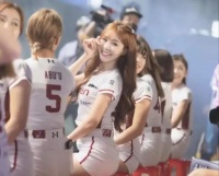 台湾啦啦队美少女出轨球员！深夜被男友当场抓包，女方痛哭求原谅