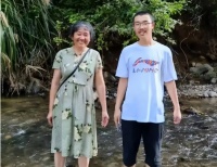 良心呢?寻胡鑫宇线索搜救犬主人疑似炒作,胡鑫宇表姐怒斥:瞎胡扯