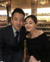 汪小菲控诉大S二婚后刷他卡：买再婚所佩戴头纱，还给具俊晔买鞋