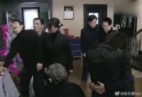 亚平爸爸去世，小姑子却找弟媳麻烦，弟媳霸气怼的小姑子哑口无言