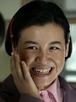 后来德了华是打心底里认定了安杰这个嫂子的