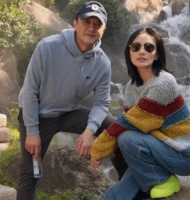 李亚鹏首曝光女儿小名，用小18岁海哈金喜名字命名，宠妻宠到家？