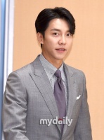 李昇基将主持JTBC新节目 出道过的偶像再角逐