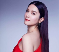 香港知名女星颜值再度回春！多次被曝婚变，与丈夫疑似重归于好