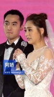 几年前结婚轰动整个娱乐圈，仅过了14个月，两人已离婚