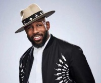 艾伦秀DJ史蒂芬·布斯开枪自杀，一天前还与妻子分享动态