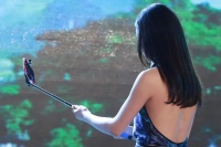 因为长得美被赵本山看中，成名后不愿再合作，如今沦为了路人