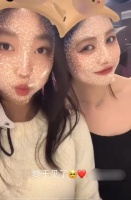 17岁汪峰大女儿晒近照，打扮成熟走性感风