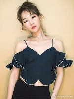 丈夫把钱全给婆婆，吃饭还嫌菜里没肉，怎料妻子当场爆发：离婚