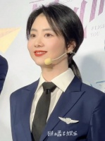 一个谭松韵的小直拍，好漂亮头好小