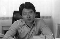 76岁戏骨江长文跳楼身亡，疑因不堪病痛折磨，圈中好友惊讶痛哭