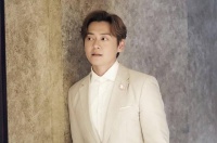 突发！TVB知名男星拍戏受伤当场见血，紧急送医缝合7针恐破相