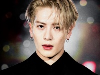 三观太正！欧阳震华说值得为王嘉尔鼓掌，曾当众说要把英文名去掉