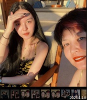 李咏去世5年，哈文手握2亿遗产定居美国，豪宅晒阳光，日子很舒服