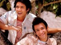 港星出轨男张致恒被抛弃，妻子官宣离婚，带三个儿子已搬离爱巢