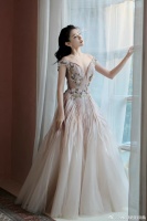 文联春晚的梁洁真的美出圈了！