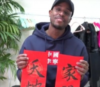 辽视春晚翻车，邀请辱华黑人，至今不道歉，短视频平台有千万粉丝