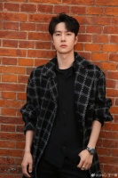 王一博背锅？吴磊赵今麦飞国外？陈飞宇瞧不上妹妹？刘昊然扑街了？靳东挨骂了？嘉羿要翻身？