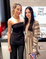 林建岳女儿晒与谷爱凌合照，两人气质不相上下，谷爱凌身高更出众