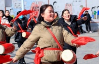 河南卢氏：多彩民俗扮靓新春