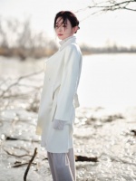 施诗辟谣恋情传闻:别看人家姑娘头发短就叫小鲜肉