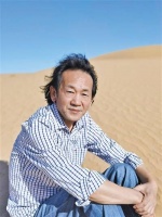 没有外力 蚌不会自己吐出珍珠