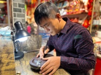 “相信春天会回来”，名砚非遗传承人的坚守