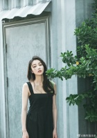 狂飙导演真的好会选女演员，隆妮饰演的高启兰御姐范儿十足……