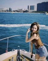 程潇度假随拍，美女穿搭好靓啊~身材绝绝子，美的不像话！