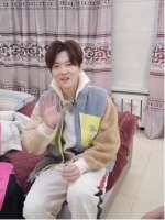 哈尔滨村民讲述明星住到自己家：邓超隔几分钟就出去扫雪，对他印象深刻