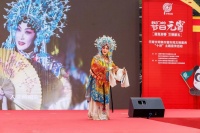 让川剧遇上说唱 崔光丽元宵节传递传统戏曲之美