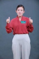 正观专访|河南卖菜大姐登《中国诗词大会》：手抄诗词2000首，卖菜不忘读诗