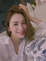 TVB前女星被指从头美到脚！获封“脚趾女神”，嫁豪门后育有一子