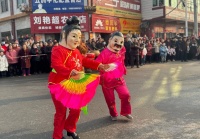 闹元宵｜曲兴镇：多彩民俗乐翻天