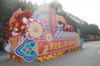 南召：优秀民俗文化汇演闹火元宵节
