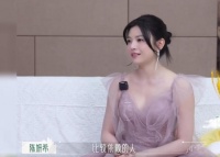 陈妍希透露陈晓是比较依赖的人 自己也喜欢被依赖