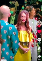 不老女神反成笑话，温碧霞出席活动满脸皱纹，比同龄人老太多！