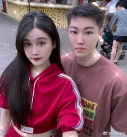 赵本山女儿本月领证结婚！球球14岁时旧照曝光，五官精致模样青涩