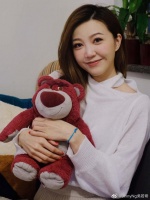 TVB小花胞弟自曝为学业推内地剧！被指撞脸韩星，已签约模特公司