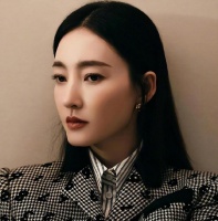 王姓女星事业陷风波，受害人发声锤，已有品牌将其除名 王姓女星事业