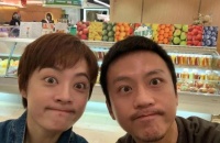 邓超孙俪上海逛超市，身边站4名保镖，引起网友热议