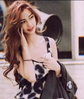 baby的颜真的是百看不厌，不管看多少次还是会被她的美惊艳到！